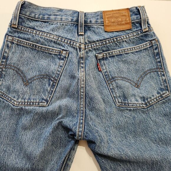 Levi's Premium Wedgie Fit Denim Jeans Blue Raw Hem High Waist Ankle Women's 24 - Picture 4 of 11
